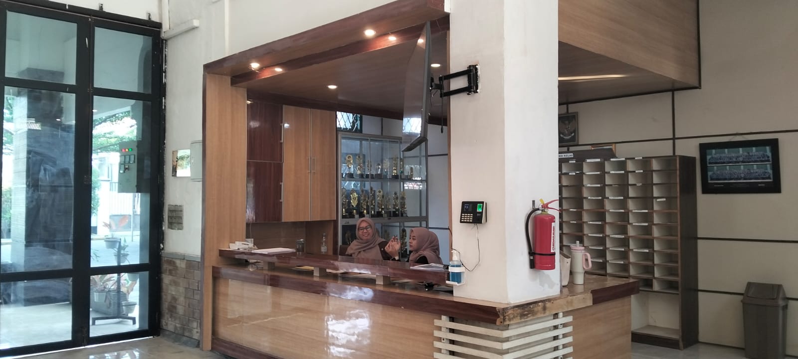 Front Office